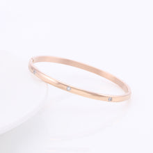 Load image into Gallery viewer, Bracelet B028/B036/B077/B105